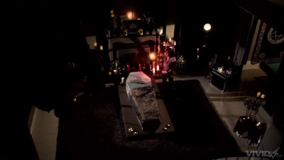 Fiery Casey's big ass scene